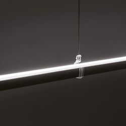 Linea Light Straight_P1 LED-Pendelleuchte-Schwarz-mit LED (2700K)