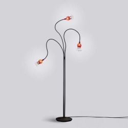 Serien Lighting Poppy Stehleuchte/Floor 3 Arm schwarz - Schirm rot